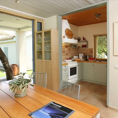 Olive Ano Korakiana Villa ภายนอก รูปภาพ