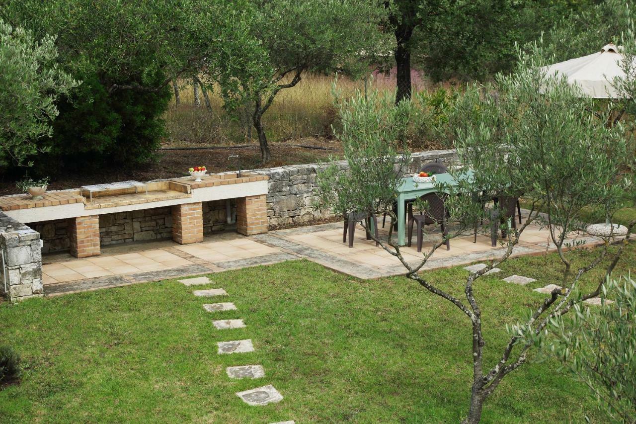 Olive Ano Korakiana Villa ภายนอก รูปภาพ